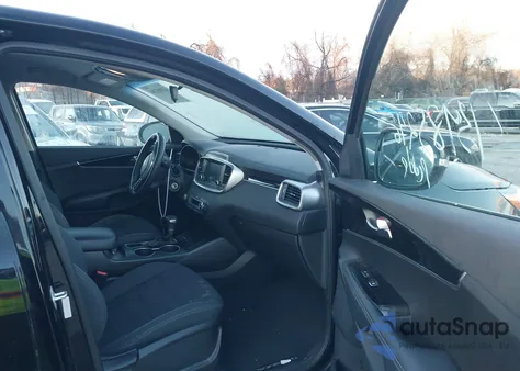 2019 Kia Sorento 3.3L Lx из США, поврежденный, VIN 5XYPGDA54KG477183